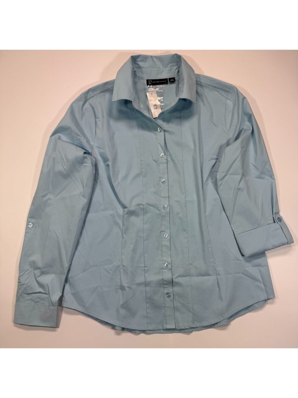 New York & Company Shirt Women's M Blue Cotton Button-Up Roll-Tab Sleeve Stretch